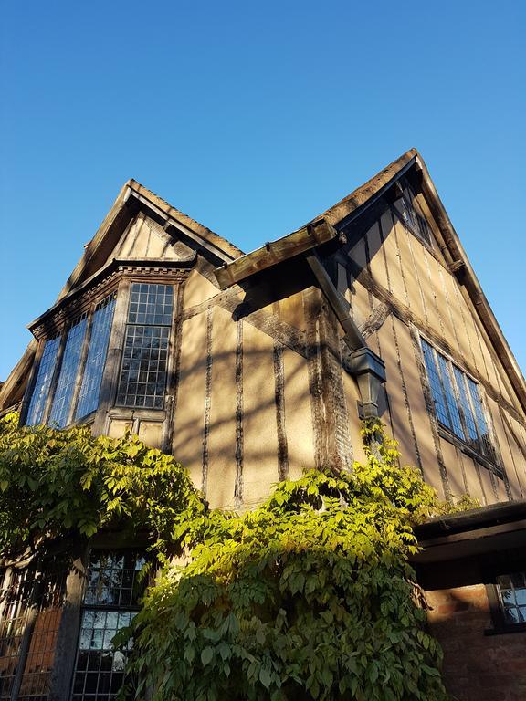 Penryn Guest House, Ensuite Rooms, Free Parking And Free Wifi Стратфорд на Ейвън Екстериор снимка